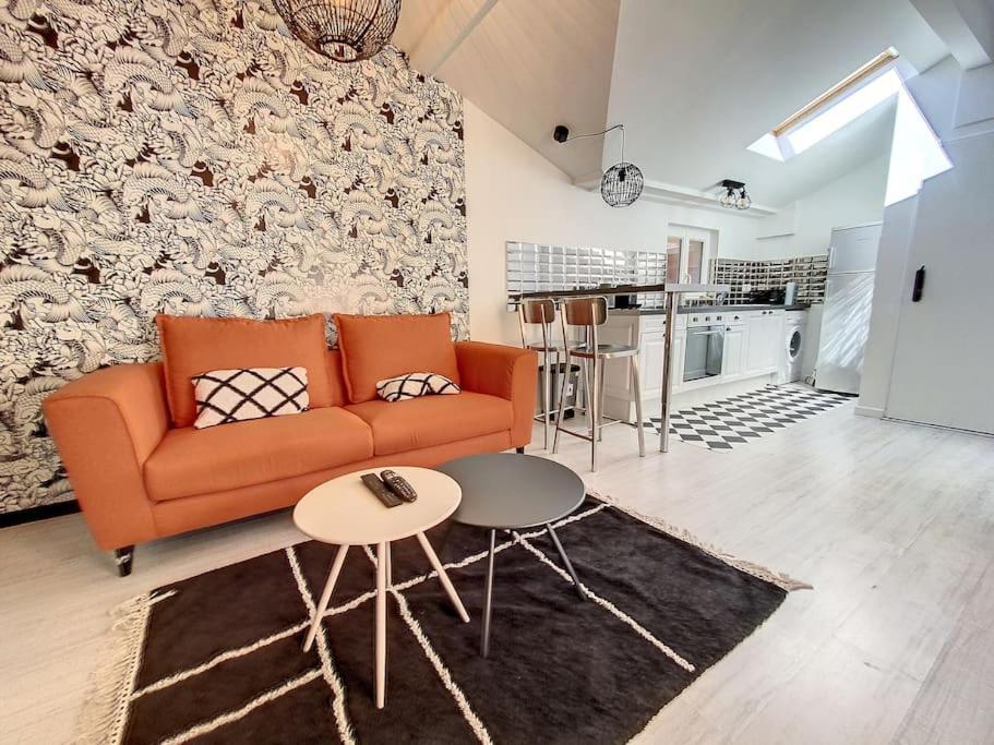 Bienvenue A La Tatoo Room Bourgoin-Jallieu Ngoại thất bức ảnh