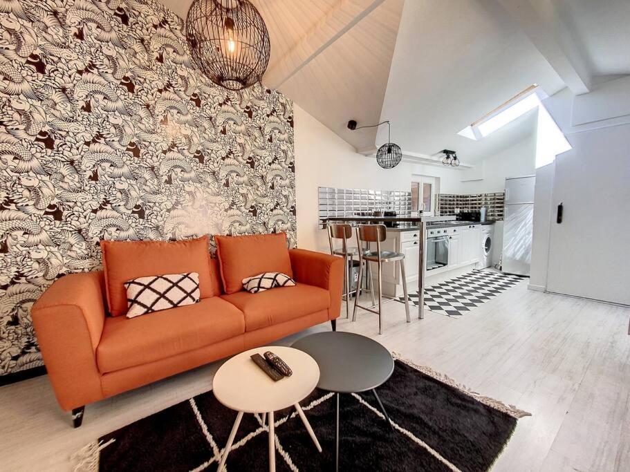 Bienvenue A La Tatoo Room Bourgoin-Jallieu Ngoại thất bức ảnh